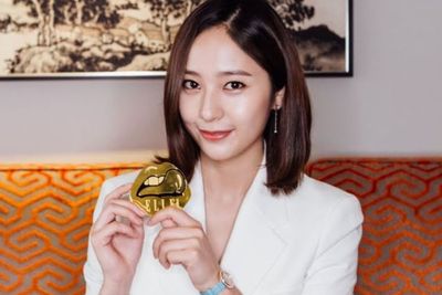 Ketimbang Jadi Penyanyi, Krystal F(x) akan Fokus ke Akting di Agensi Terbarunya