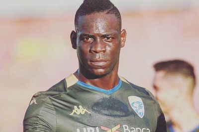 Bebas Transfer dari Brescia, Balotelli Klaim akan Gabung Klub Baru