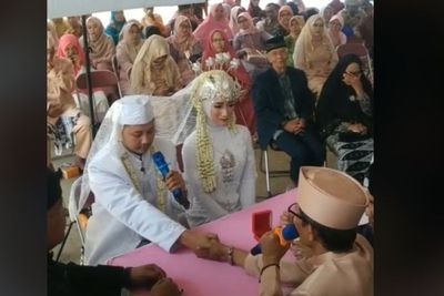 Viral Pengantin Pria Salah Sebut Mahar, Bikin Seluruh Tamu Undangan Ngakak