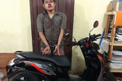 Mencuri Motor Panjaitan, Riki Diamuk Massa Sampai Babak Belur