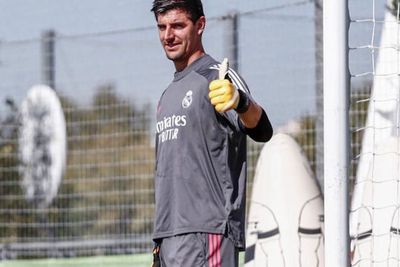 Courtois: Kekalahan Jadi Peringatan Agar Madrid Bangkit