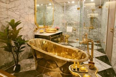 Hotel Berlapis Emas di Hanoi Vietnam Siap Sambut Wisatawan Kembali