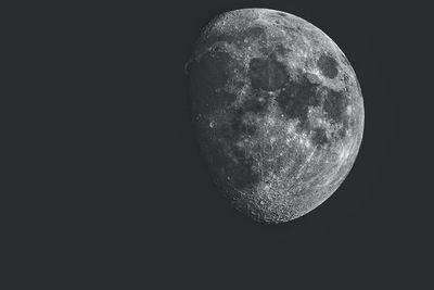 NASA dan Nokia Sedang Bangun Jaringan Seluler 4G di Bulan