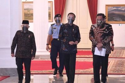 Satu Tahun Jokowi-Ma ruf, Pengamat: Masih Banyak Minus daripada Plusnya