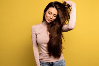 Rambut Berkilau Hanya dengan Biji Pepaya, Bagaimana Caranya?