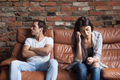 Hubungan Mulai Terasa Dingin? Coba 1 Kebiasaan Sederhana Ini Bisa Bikin Dia Merasa Dihargai