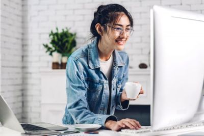 Promosi adalah: Pengertian, Tujuan, Jenis, dan Contohnya dalam Bisnis