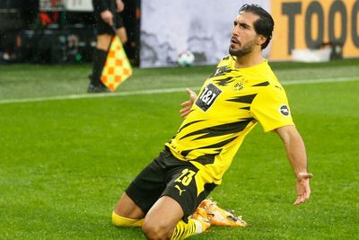 Derby Dortmund vs Schalke akan Tetap Bergulir Meski Emre Can Positif Covid-19