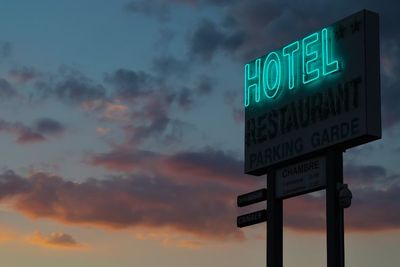 Dear Travellers, Ini yang Harus Kamu Tahu Tentang Hotel Berbintang