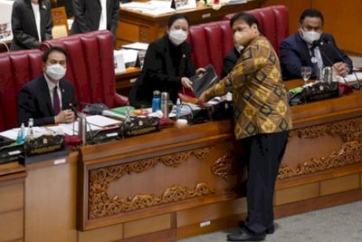 Ada Pasal Dihapus di UU Cipta Kerja, Jubir Presiden: Memang Seharusnya