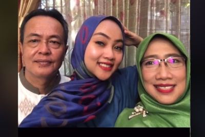 Bagai Petir di Siang Bolong, Cewek Ini Dengar Kabar Orangtua Bercerai, Ayah Tak Ada Kabar