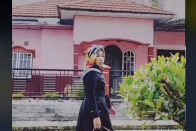 Buka HP Suami, Istri Terkejut Lihat Isi Chat Mesra Suami dengan Pelakor Janda, Sakit Hati!