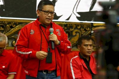 Sekjen PDIP Bantah Rezim Jokowi Otoriter dan Represif