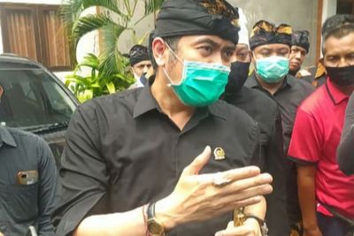 Laporkan Pemukulnya, Anggota DPD RI AWK Bakal Dilaporkan Balik, Diduga Anjurkan Seks Bebas