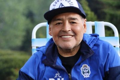 Dokter Klaim Maradona Mulai Pulih Pasca Jalani Operasi Otak