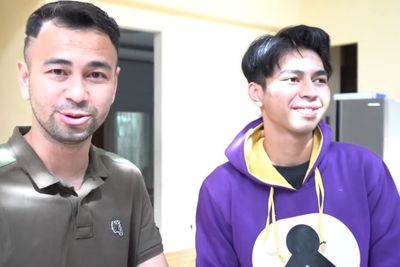 Abang Tukang Bakso Ganteng yang Viral Akhirnya Ketemu Raffi Ahmad, Gemetaran saat Jumpa
