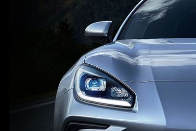 Unggah Video Teaser, Subaru BRZ 2022 Bakal Diumumkan 18 November Ini!