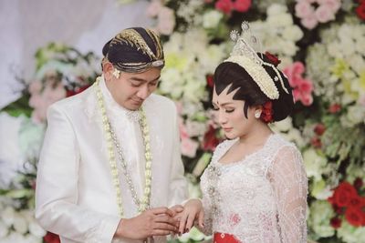 Tata Janeeta Akhirnya Pamer Foto Suami, Ternyata Mantan Suami Angelina Sondakh