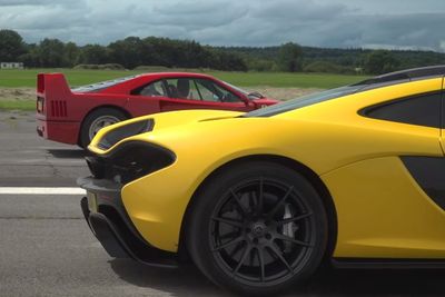 Melihat Pertandingan Drag Race Antara Mobil McLaren P1 dan Ferrari F40