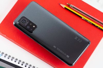 Smartphone Terbaru Xiaomi dengan Snapdragon 875 Muncul di Geekbench!