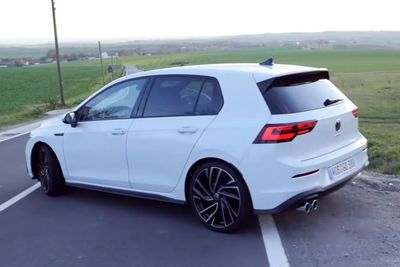 Melihat Performa Mobil Volkswagen Golf GTD 2021 Bertenaga Diesel!