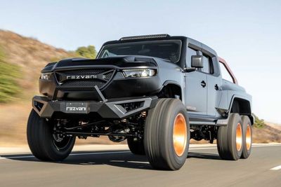 Mobil Truk Rezvani Hercules 6x6 dengan Mesin V6 Ini Dibanderol Rp3 Miliar!