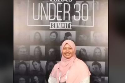 Viral Mantan TKI Lulusan Kampus Hongkong Masuk Majalah Forbes, Netizen Mention Megawati