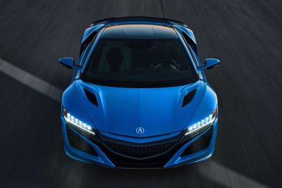 Melihat Tampilan Mobil Acura NSX 2021 dengan Warna Long Beach Blue Pearl!