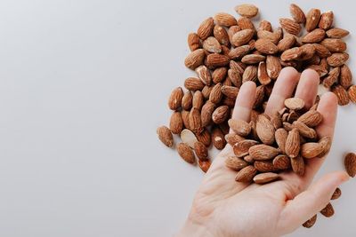 4 Makanan Ini Baik untuk Atasi Stres, Termasuk Cokelat