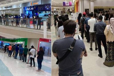 Ngaku Ekonomi Sulit Gara-gara Covid-19, Warga Tetap Antri demi Beli iPhone 12