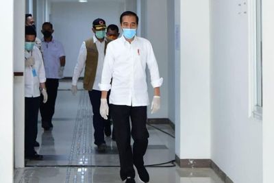 Minta Aparat Tegas, Jokowi: Jangan Sampai Upaya Tenaga Kesehatan Sia-sia