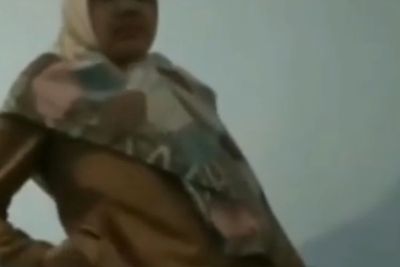 Viral Video Bidan Mesum dengan Om-om, Bu Bidan Sibuk Naikkan Celana 