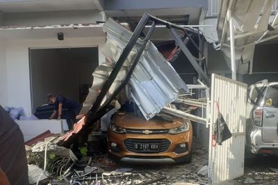 Gas 12 Kg Meledak di Bekasi, 3 Rumah Hingga Mobil Rusak