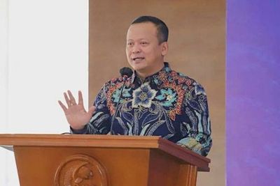 OTT Edhy Prabowo, Komisi VII DPR: Sudah Diperingatkan Setop Ekspor Benih Lobster!