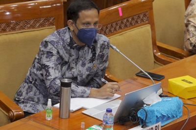 Hari Guru Nasional: Nadiem Puji Guru Aktif Cari Solusi Pembelajaran di Tengah Pandemi