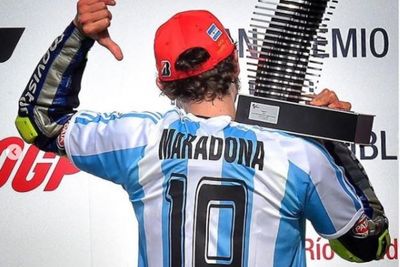 Valentino Rossi Berduka Atas Kepergian Maradona 