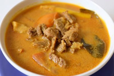 Makanan Khas Padang yang Melegenda dan Bikin Rindu Kampung