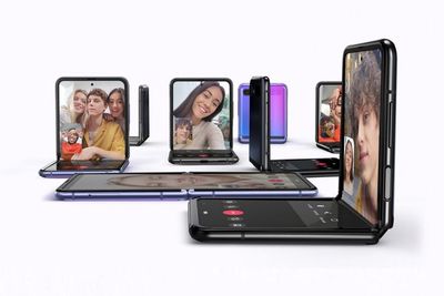 Samsung Galaxy Z Flip 3 Diprediksi Hadirkan Layar 120Hz Berukuran 6,9 Inci!