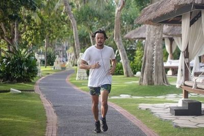 Dinyatakan Bebas Narkoba, Dwi Sasono Bawa Pulang Tiga Teman Barunya