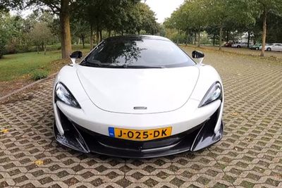 Ketika Mobil McLaren 600LT Dibawa Melaju Hingga 321 Km H di Autobahn!