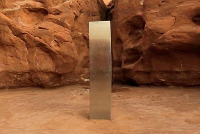 Monolith Misterius di Utah Tiba-Tiba Saja Hilang, Kemungkinan Besar Dicuri!