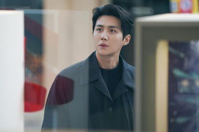 Kim Seon Ho Bantah akan Tinggalkan 2 Days 1 Night setelah Populer karena Drama Start Up