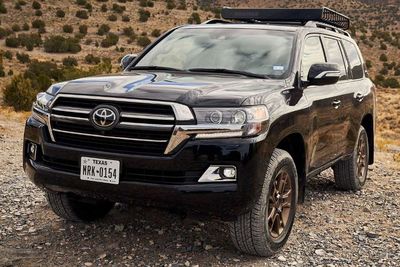 Mobil Toyota Land Cruiser Terbaru Dilaporkan Hadir di Tahun 2021 Nanti