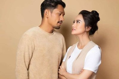 Ibnu Jamil Unggah Foto Mesra Bareng Ririn Ekawati, Netizen Auto Baper: Bau-bau Bahagia