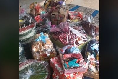 Viral Prosesi Lamaran Bawa Banyak Seserahan, Ada Satu Benda Bikin Salfok