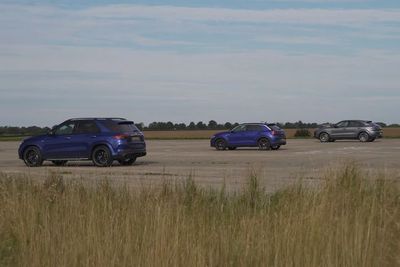 Melihat Drag Race Antara Mobil AMG GLE 53, Porsche Cayenne, dan VW T-Roc R!