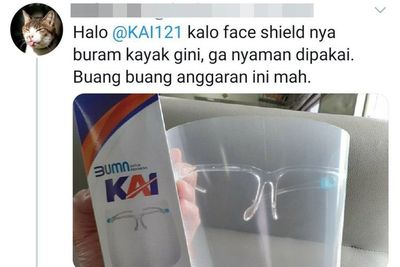 Viral Penumpang Kereta Protes Face Shield Buram, Ternyata Plastiknya Belum Dibuka