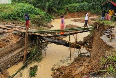 Banjir dan Longsor di Aceh Tenggara, Jembatan Penghubung Terputus dan 8 Desa Terisolir
