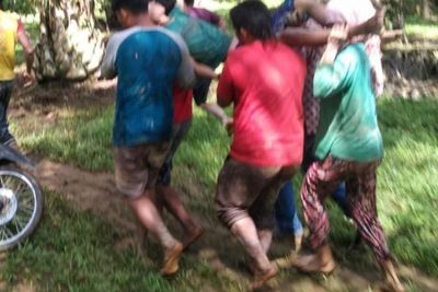 Seorang Petani di Deli Serdang Tertimbun Tanah Longsor saat Bikin Saluran Parit Kolam Ikan