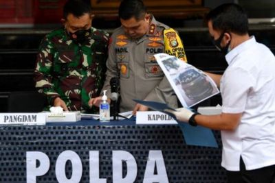 Puslabfor Turun Tangan, Cek Mobil Pengikut HRS dan Polisi yang Terlibat Baku Tembak